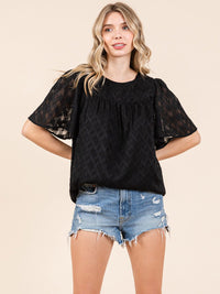 WOMEN'S SHORT SLEEVE LOOSE FIT DETAILED BLOUSE