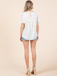 WOMEN'S SHORT SLEEVE LOOSE FIT DETAILED BLOUSE