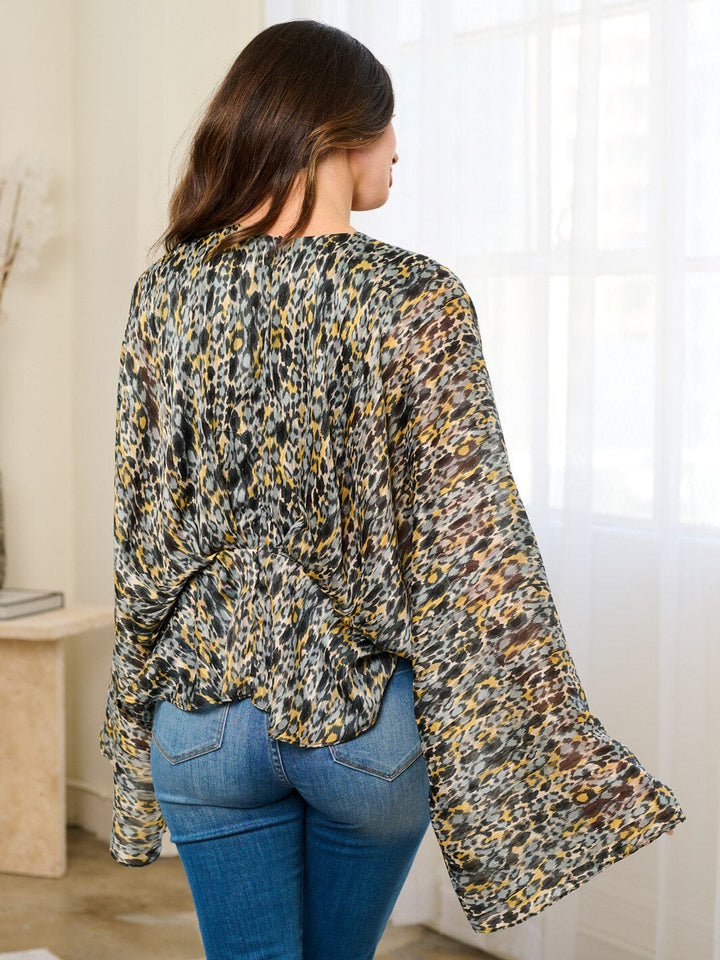 WOMEN'S LONG BELL SLEEVE V-NECK ANIMAL PRINT PEPLUM BLOUSE TOP