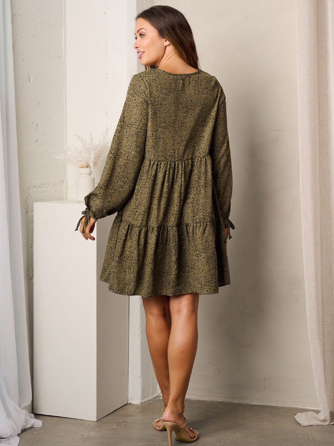 WOMEN'S LONG SLEEVES TIERED ANIMAL PRINT MINI DRESS