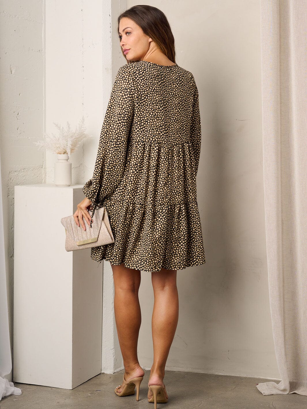 WOMEN'S LONG SLEEVES TIERED ANIMAL PRINT MINI DRESS