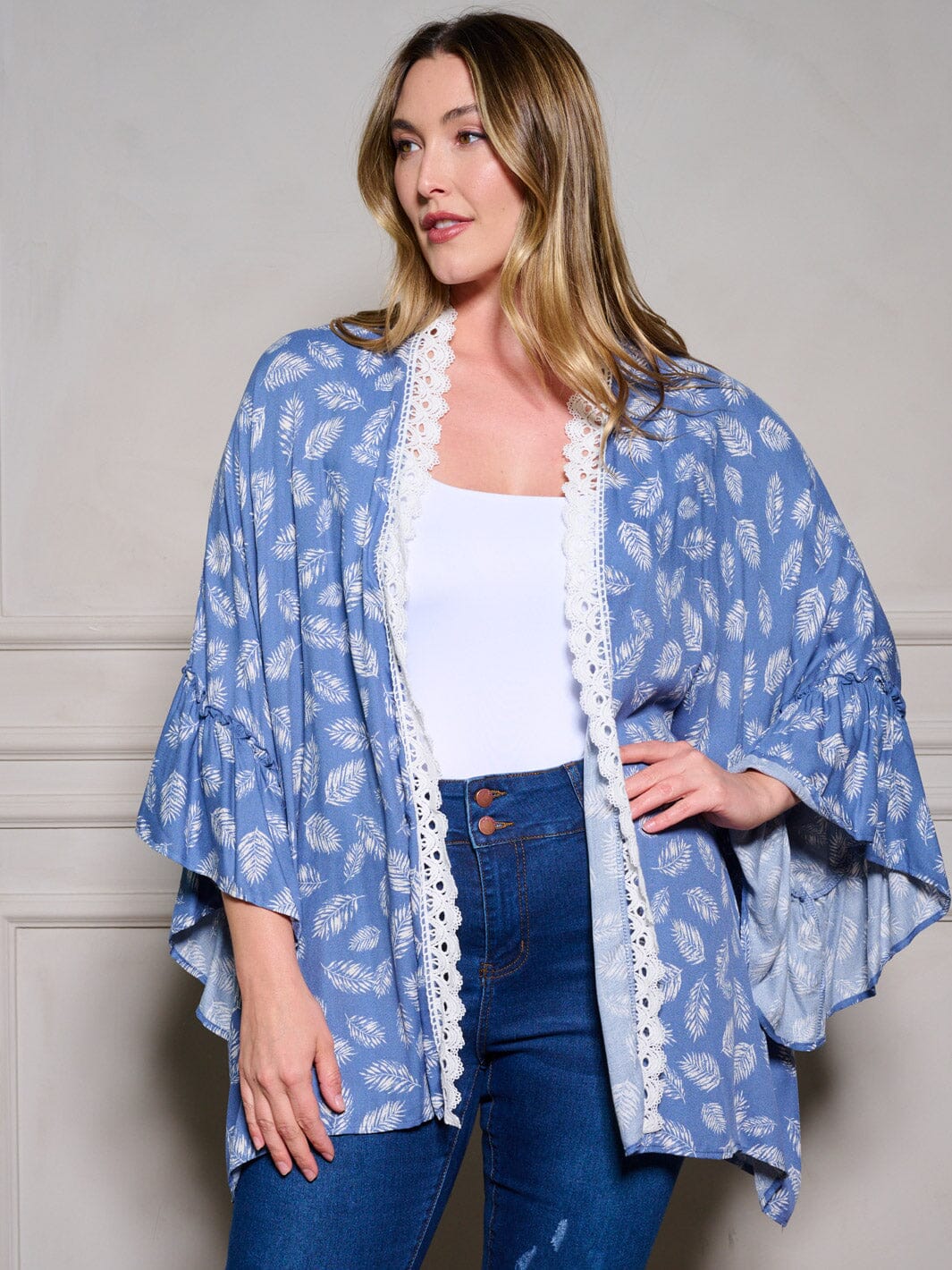 PLUS SIZE LONG SLEEVE OPEN FRONT TRIM DETAILED LEAF PRINT KIMONO