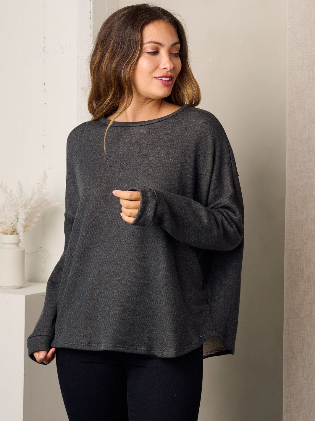 WOMEN'S LONG SLEEVE GRAPHIC LOOSE FIT TOP