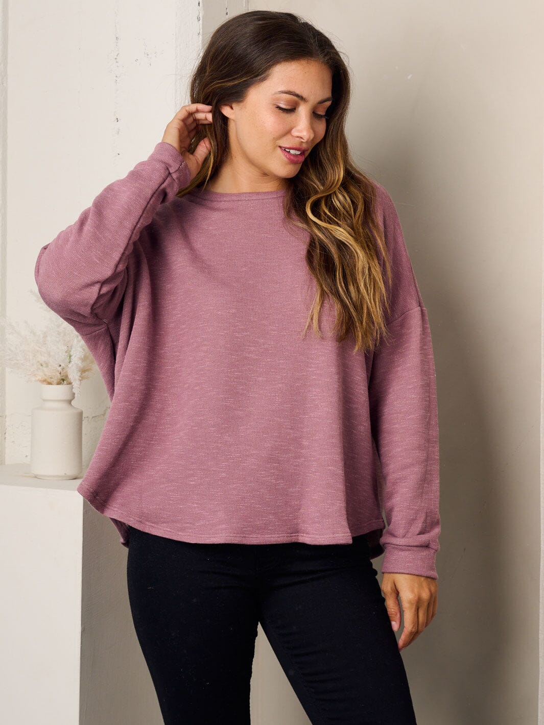 WOMEN'S LONG SLEEVE GRAPHIC LOOSE FIT TOP