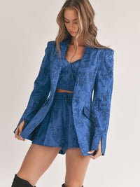 WOMEN'S LONG SLEEVE BUTTON CLOSURE POCKETS DETAILED BLAZER