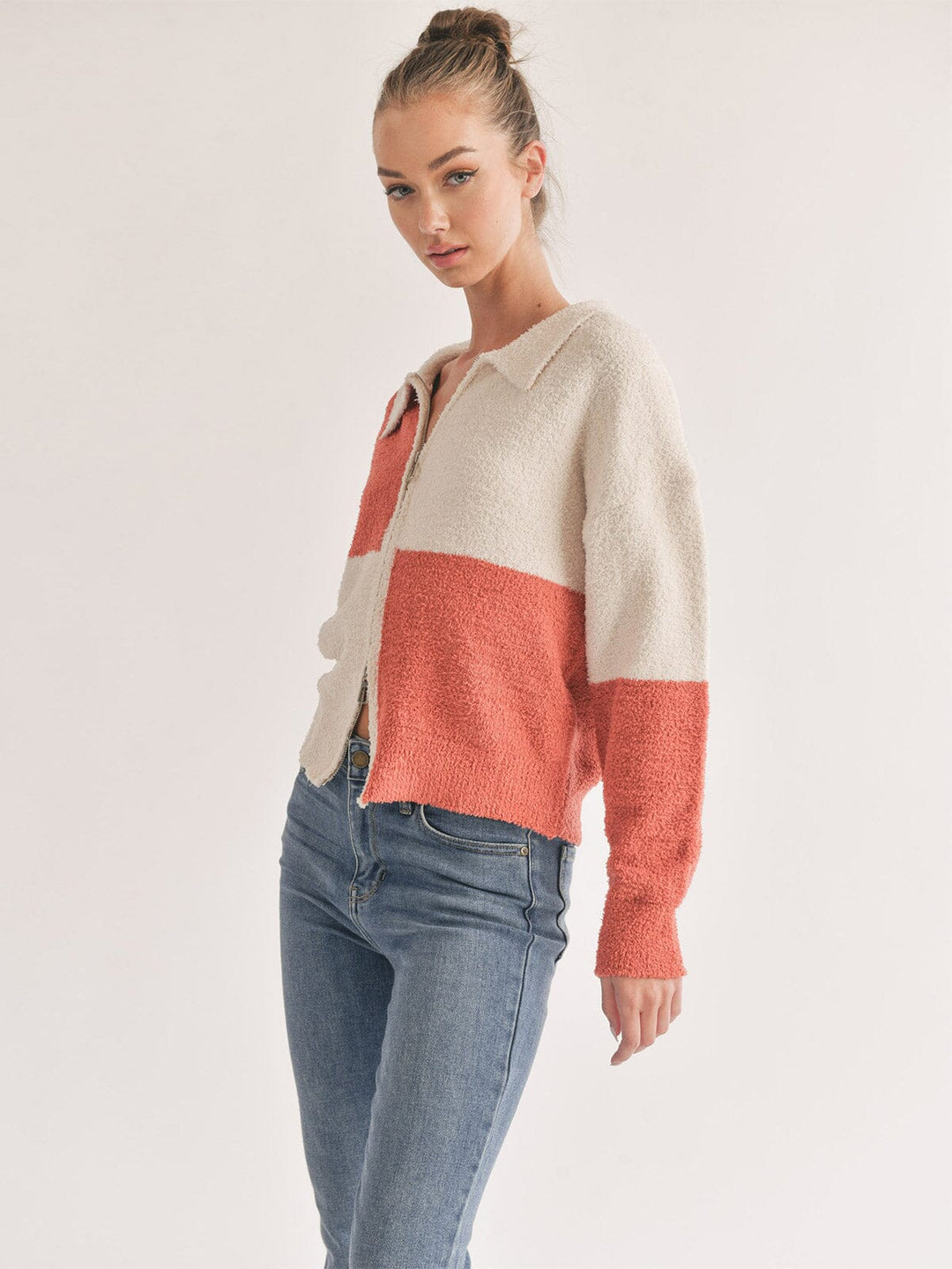 WOMEN'S LONG SLEEVE ZIP UP COLORBLOCK SWEATER