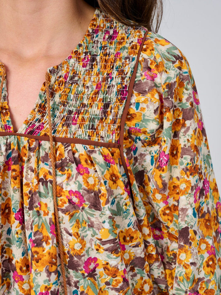 WOMEN'S LONG SLEEVE V-NECK FLORAL SMOCK TIERED MINI DRESS