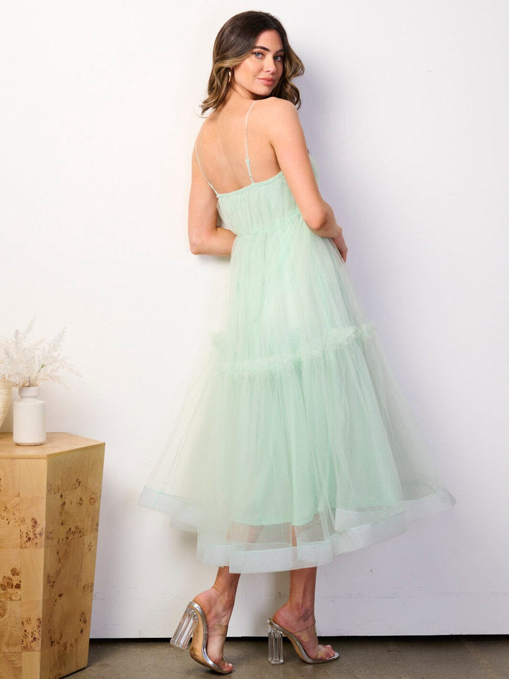 WOMEN'S SLEEVELESS FIT & FLARE TIERED MAXI DRESS