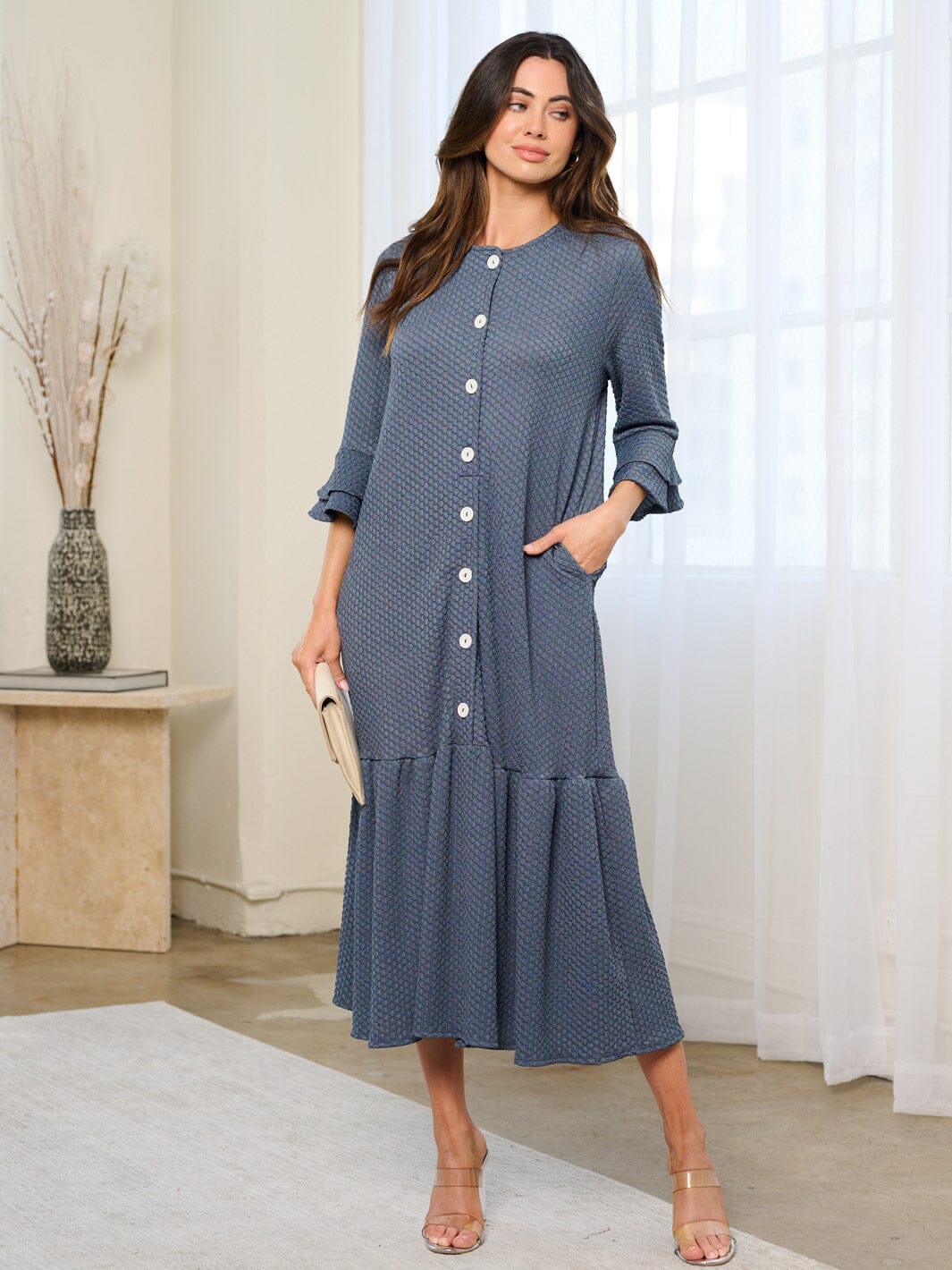 WOMEN'S 3/4 RUFFLE SLEEVE BUTTON UP DETAILED MIDI DRESS