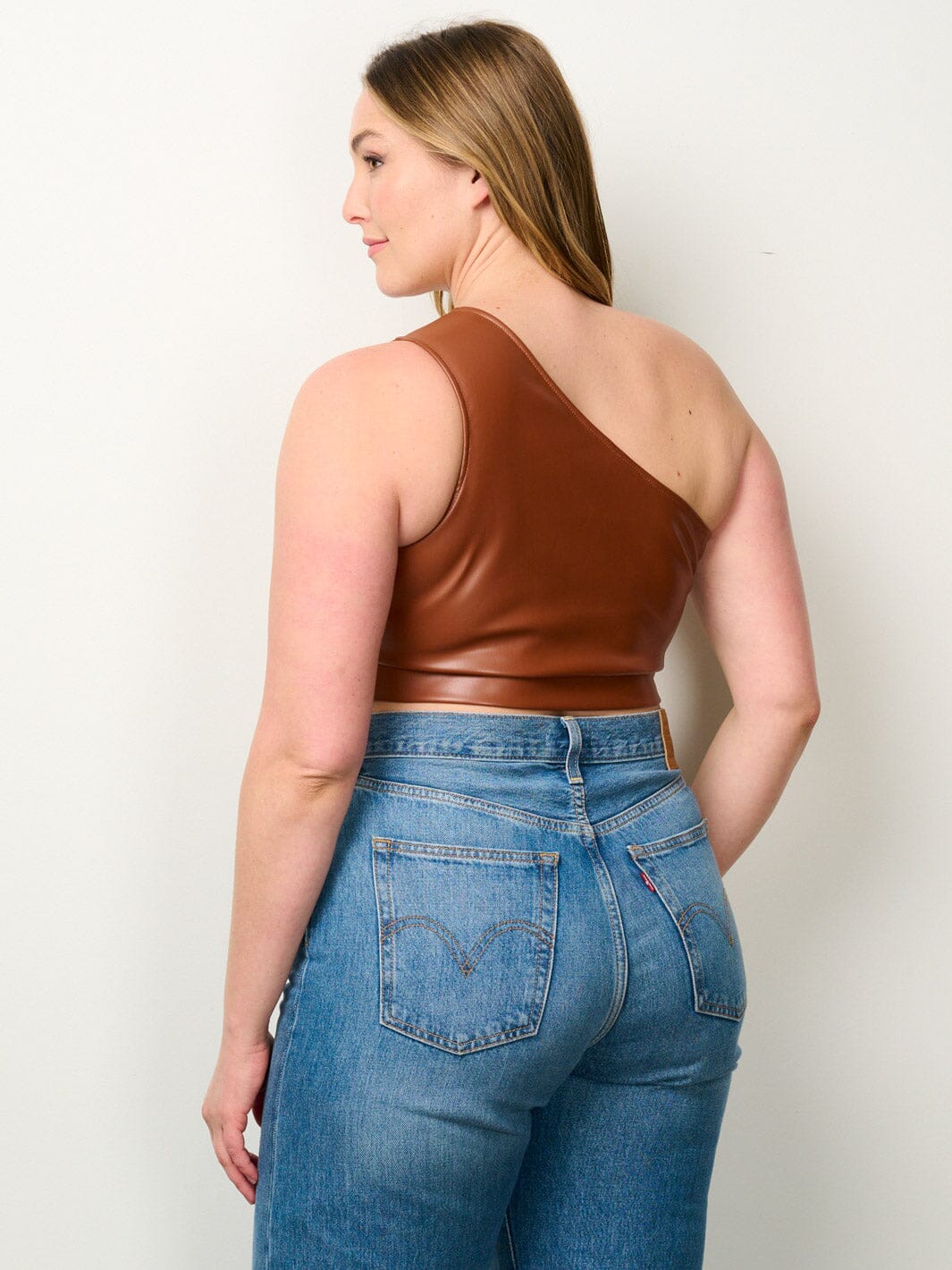 PLUS SIZE ONE SHOULDER PU PLEATHER CROP TOP