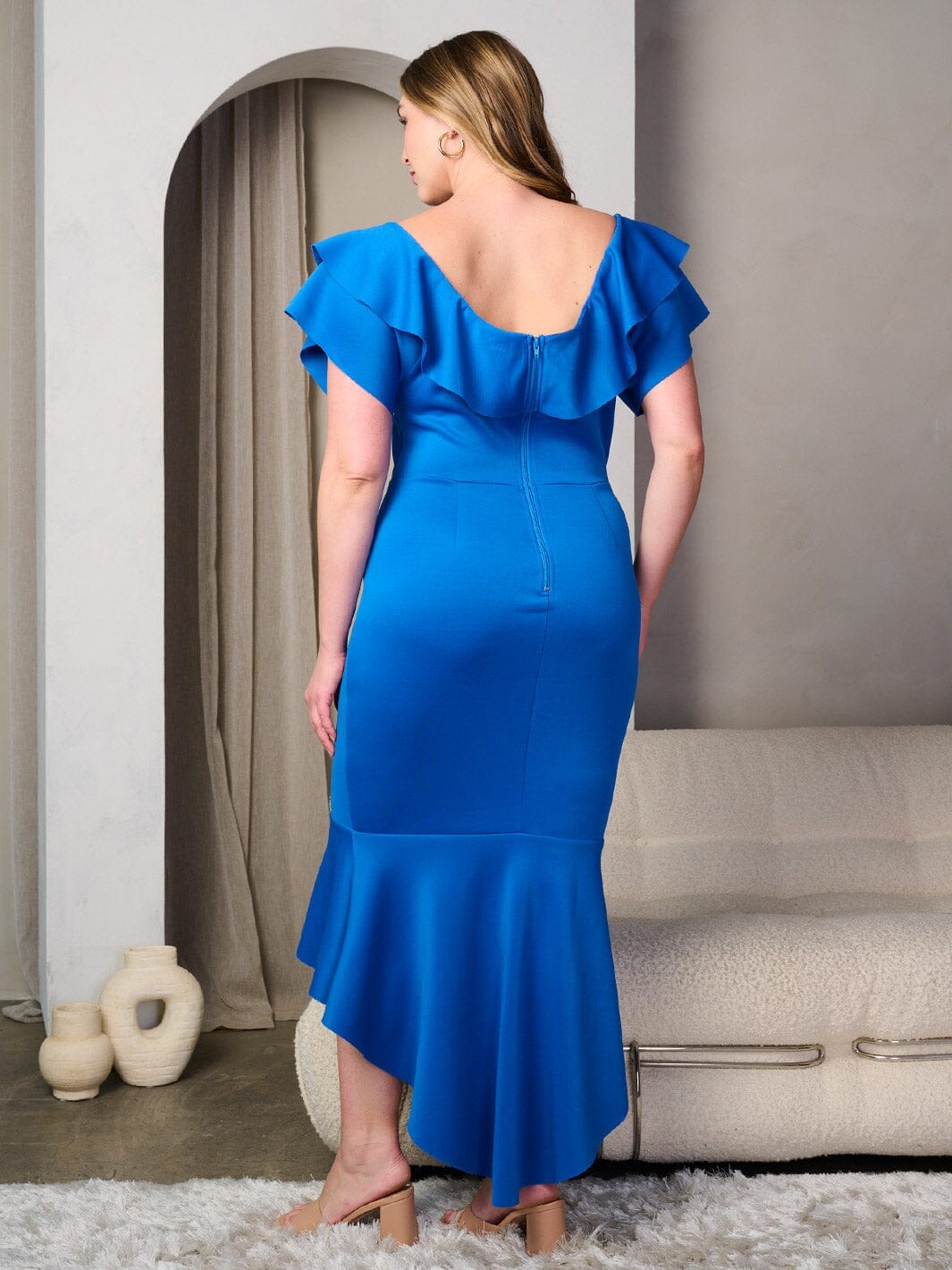 PLUS SIZE SHORT SLEEVE RUFFLE V-NECK HIGH- LOW MAXI DRESS