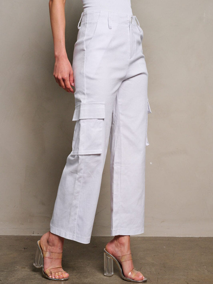 WOMEN'S BUTTON CLOSURE CARGO POCKETS WIDE LEG DENIM PANTS