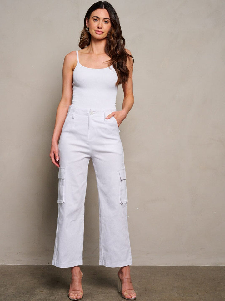 WOMEN'S BUTTON CLOSURE CARGO POCKETS WIDE LEG DENIM PANTS
