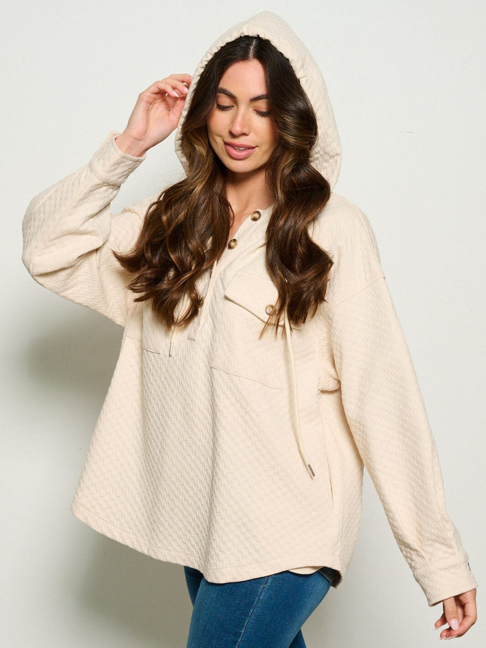 WOMEN'S LONG SLEEVE FRONT POCKETS HOODED WAFFLE PRINT SWEATER