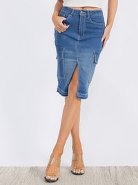 WOMEN'S BUTTON CLOSURE FRONT SLIT CARGO POCKETS WASHED DENIM MIDI SKIRT