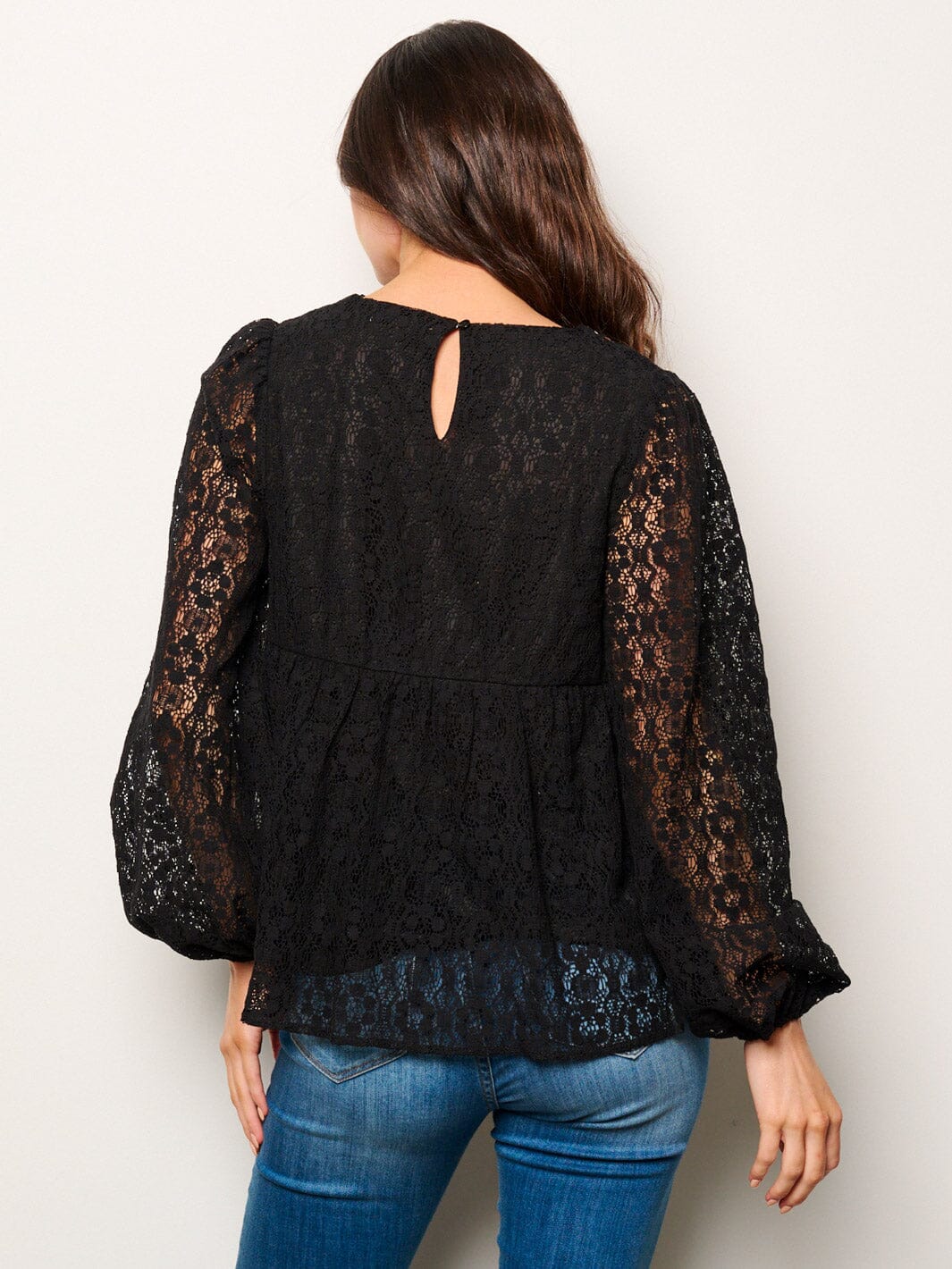 WOMEN'S LONG SLEEVE V-NECK EMBROIDERY NECK DETAILED BLOUSE TOP
