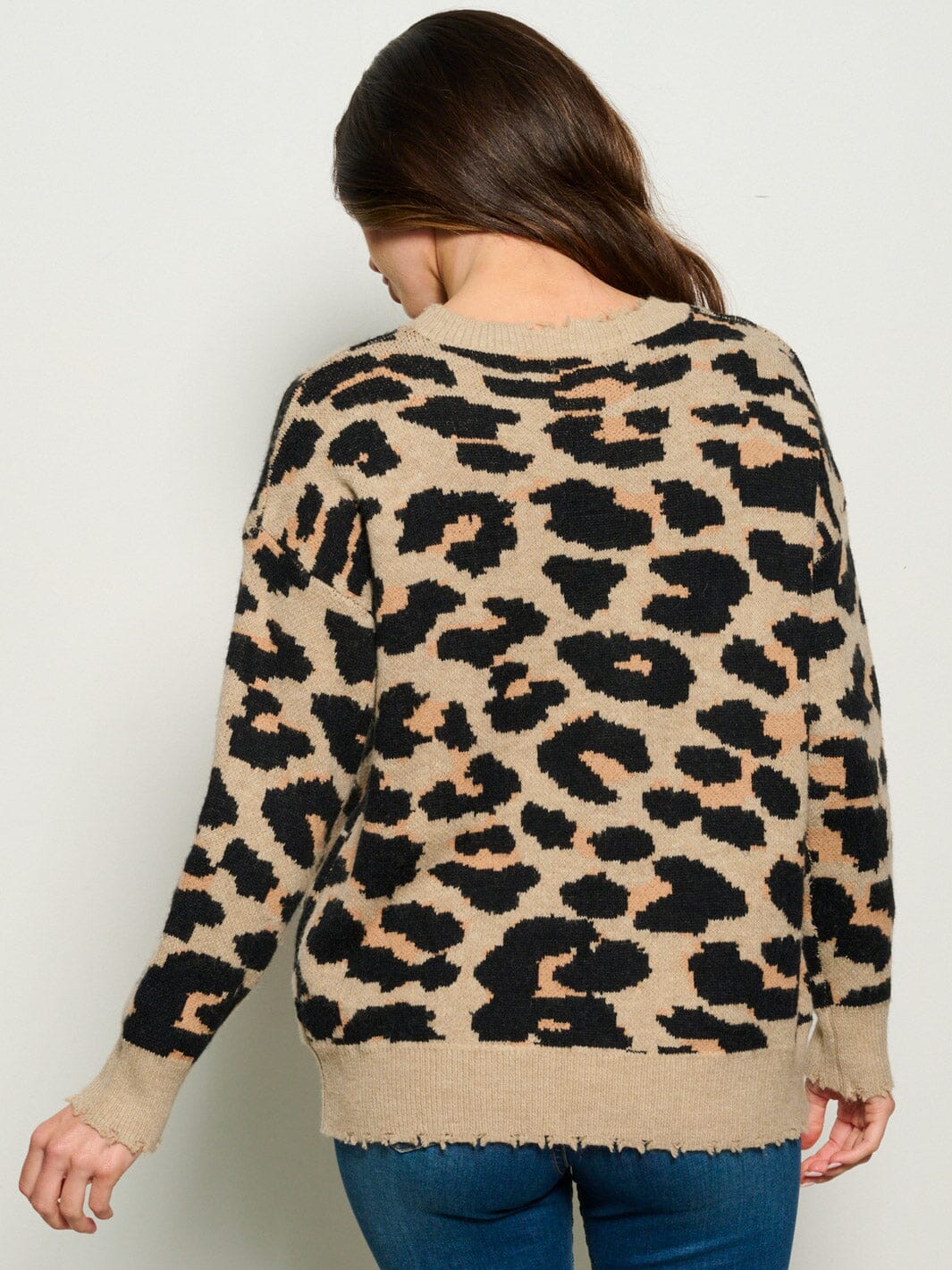 WOMEN'S LONG SLEEVE LEOPARD PRINT PULLOVER SWEATER
