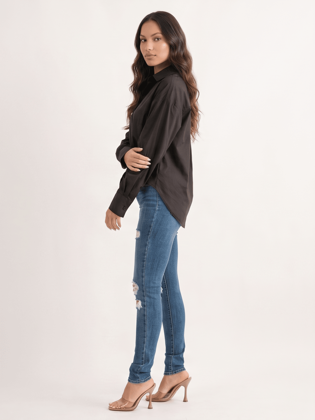 WOMEN'S LONG SLEEVE BUTTON UP HIGH-LOW SHIRT