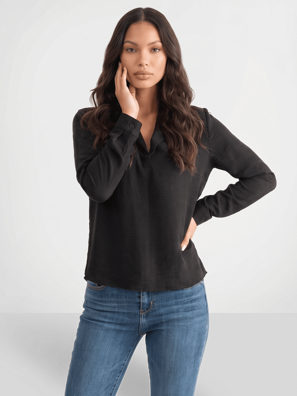 WOMEN'S LONG SLEEVE V-NECK BLOUSE