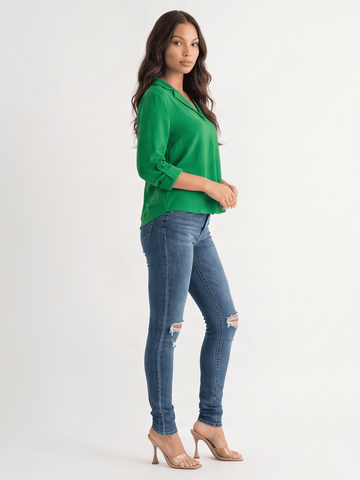 ***************WOMEN'S LONG SLEEVE V-NECK BLOUSE