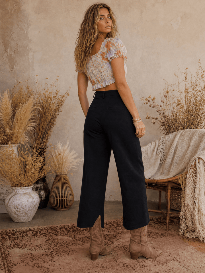 ********WOMEN'S BUTTON CLOSURE FRONT POCKETS WIDE LEG PANTS