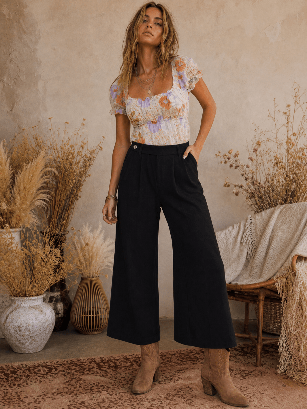 ********WOMEN'S BUTTON CLOSURE FRONT POCKETS WIDE LEG PANTS