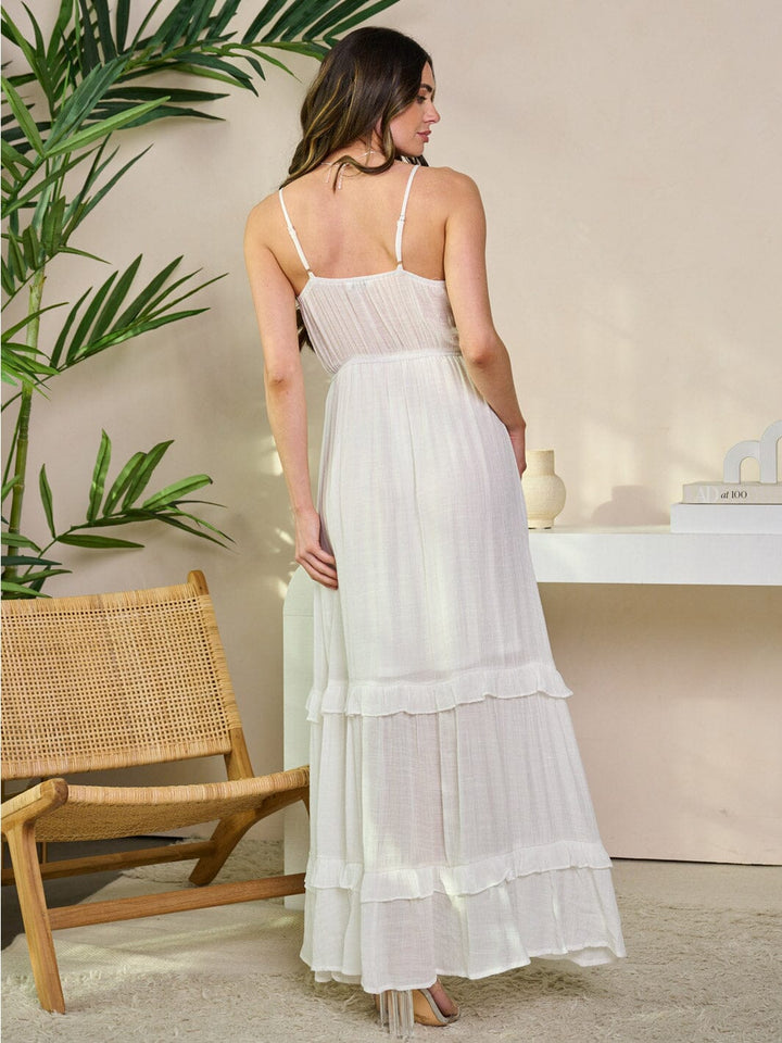 WOMEN'S SLEEVELESS V-NECK ELASTIC WAIST TIERED MAXI DRESS