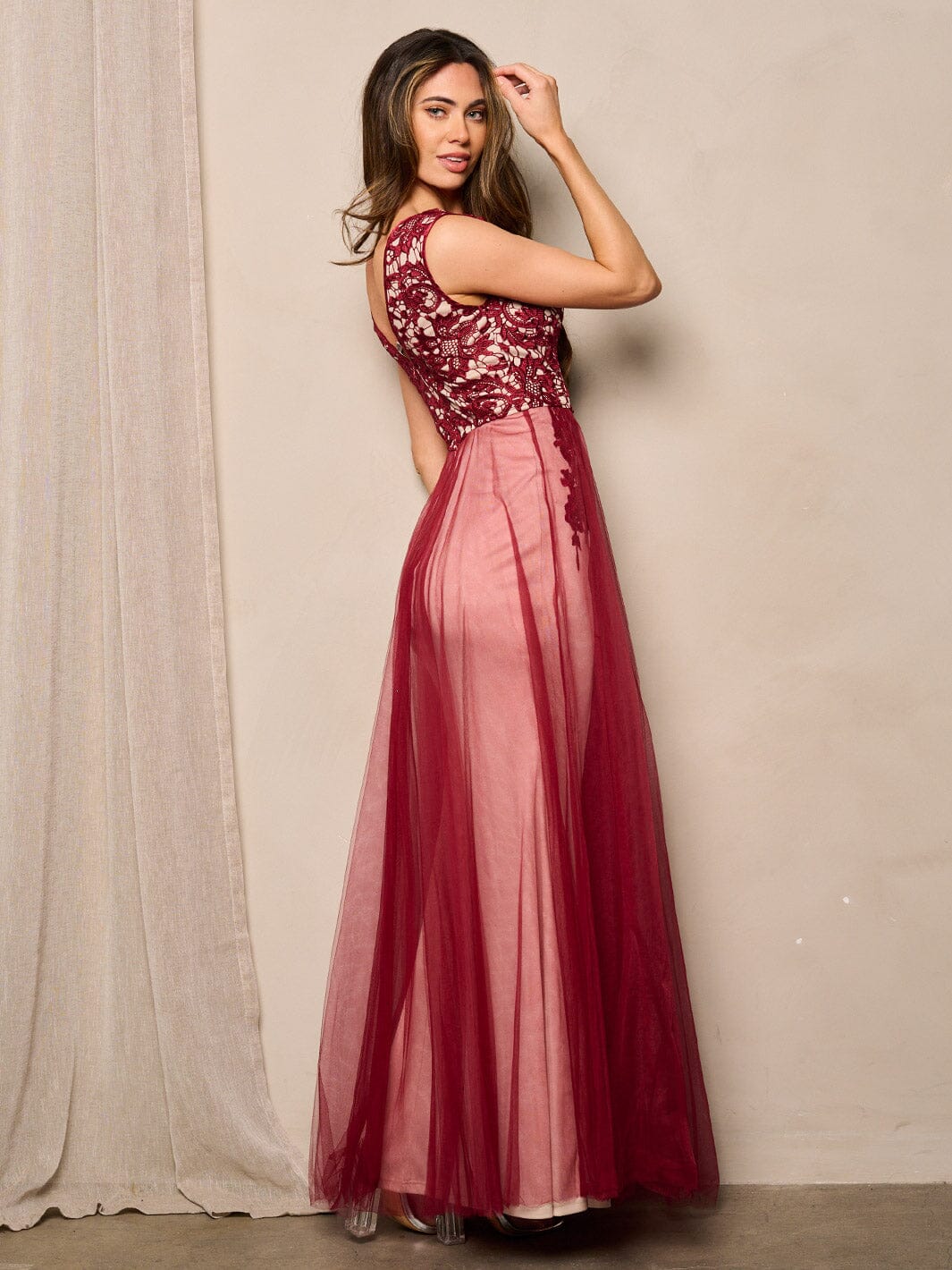 Copy of WOMEN'S LONG SLEEVE V-NECK LACE BODYCON MAXI DRESS