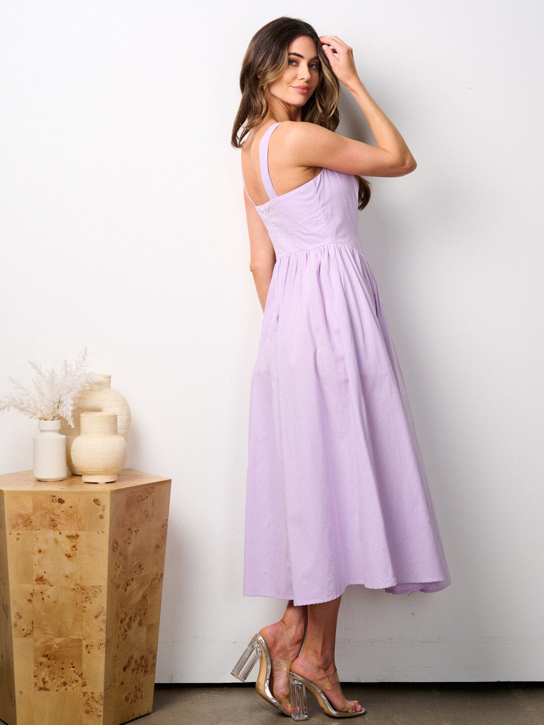 WOMEN'S SLEEVELESS V-NECK POCKETS FIT & FLARE MAXI DRESS