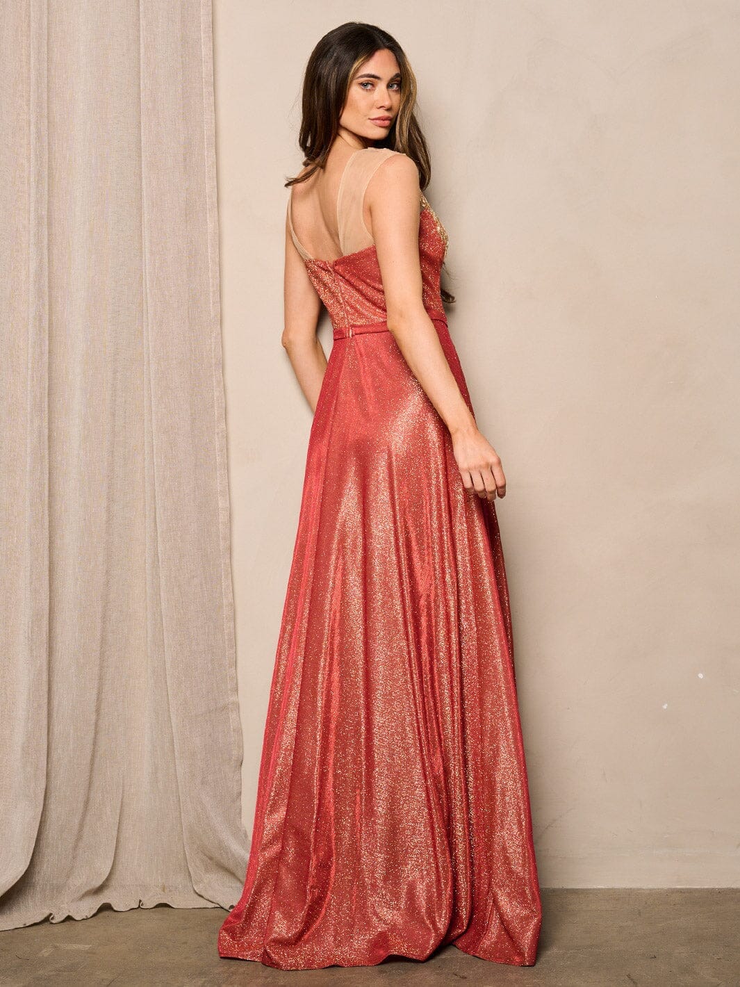 WOMEN'S SLEEVELESS SHIMMER EMBROIDERY MAXI DRESS