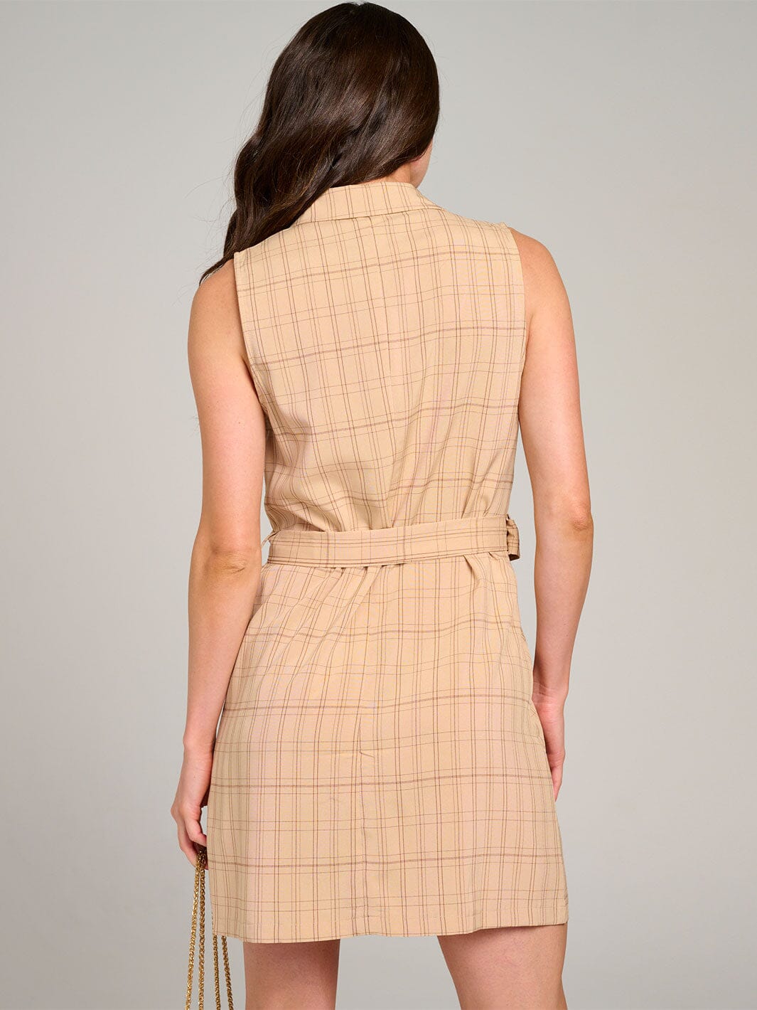 WOMEN'S SLEEVELESS FRONT POCKETS BUTTON CLOSURE WRAP MINI DRESS