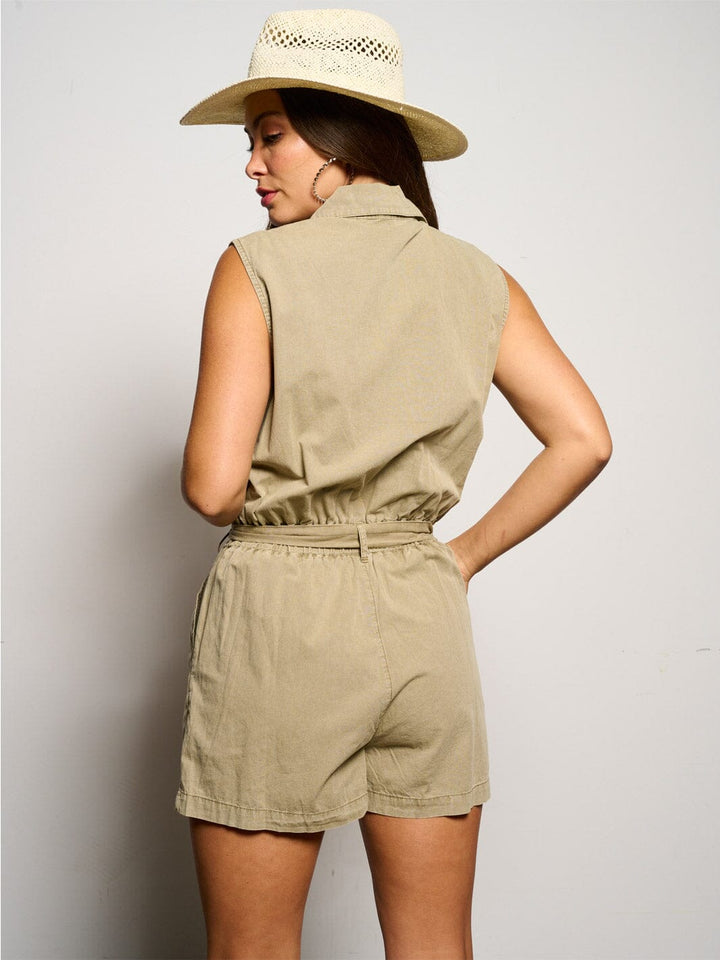 WOMEN'S SLEEVELESS BUTTON UP SELF TIE POCKETS ROMPER