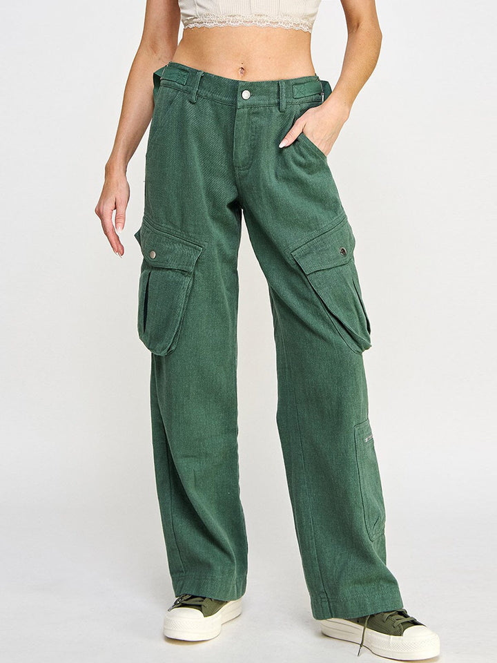 WOMEN'S BUTTON CLOSURE CARGO POCKETS WIDE LEG PANTS