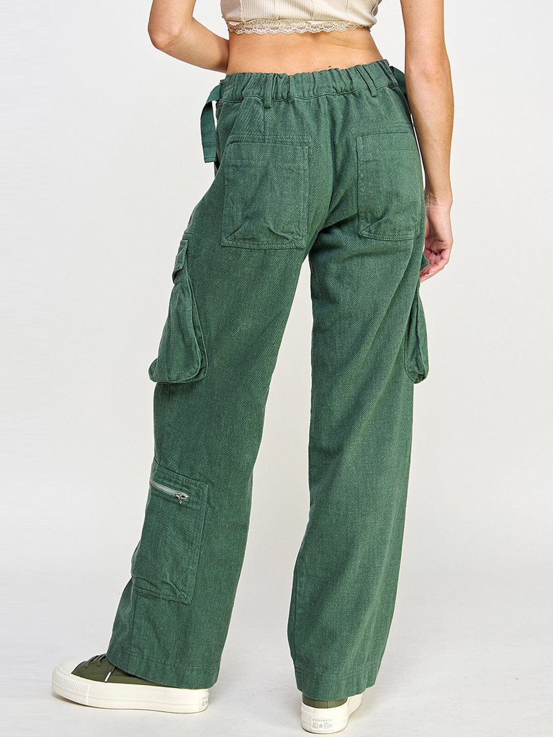 WOMEN'S BUTTON CLOSURE CARGO POCKETS WIDE LEG PANTS