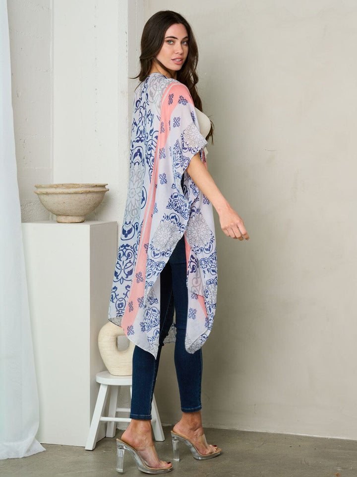 WOMEN'S SHORT SLEEVE OPEN FRONT MULTI PRINT KIMONO