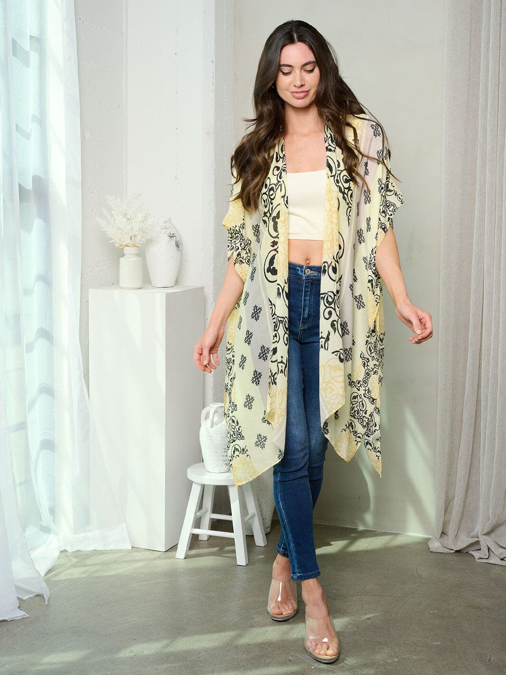 WOMEN'S SHORT SLEEVE OPEN FRONT MULTI PRINT KIMONO