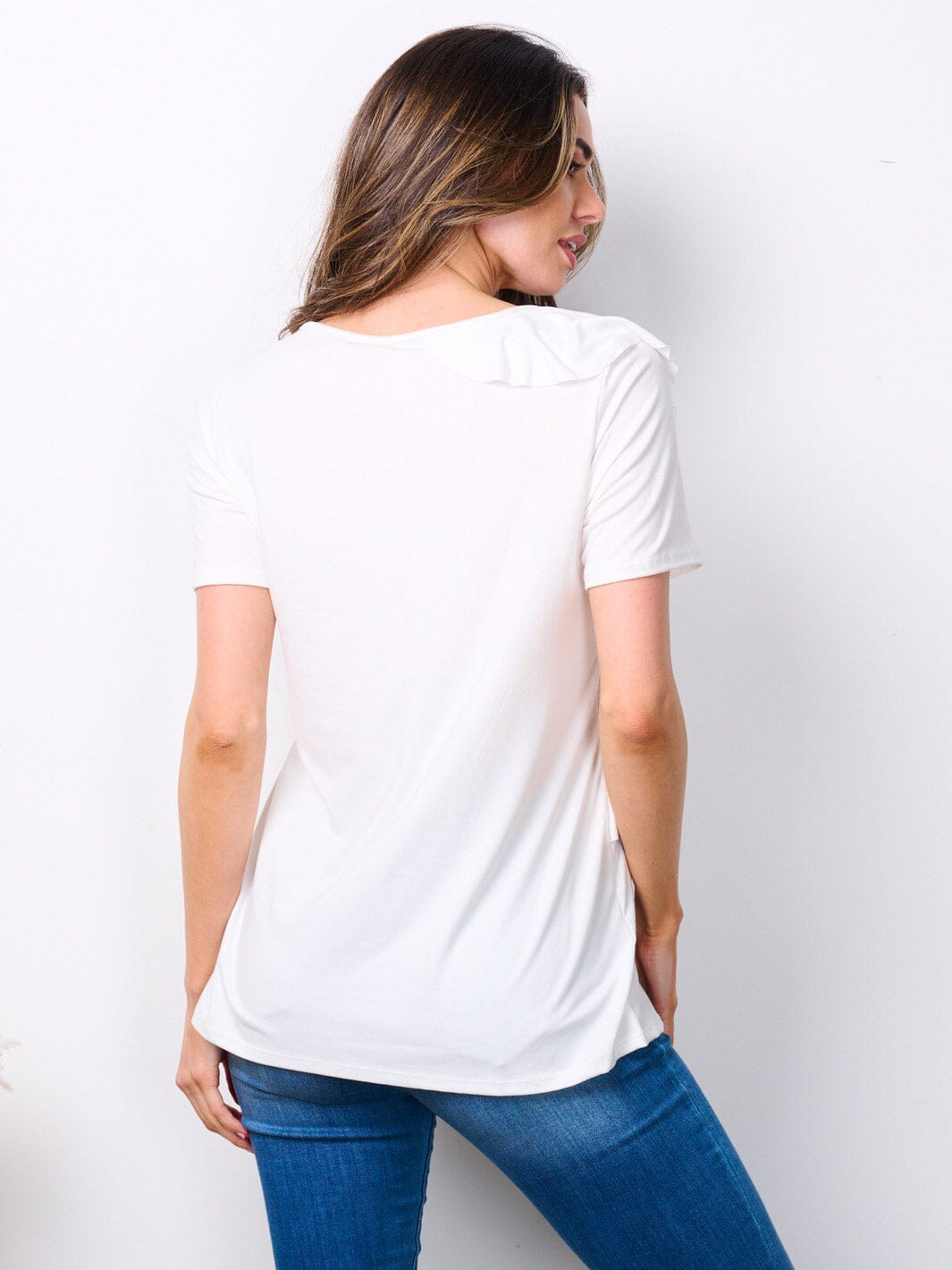 WOMEN'S SHORT SLEEVE V-NECK RUFFLE DETAILED TOP