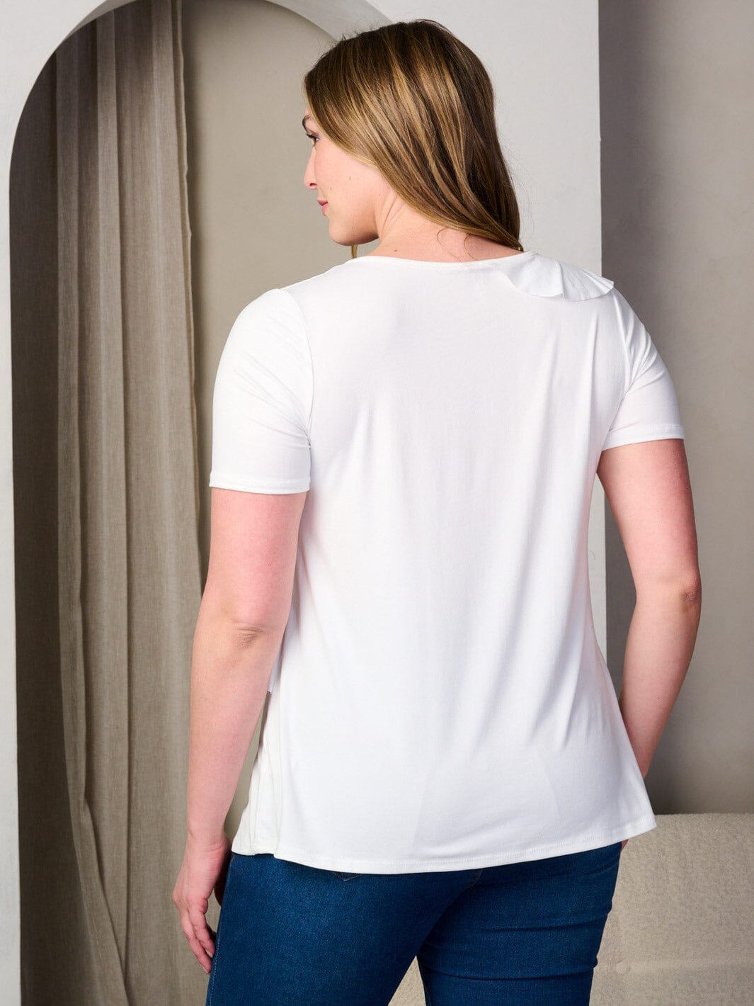 PLUS SIZE SHORT SLEEVE V-NECK RUFFLE DETAILED TUNIC TOP