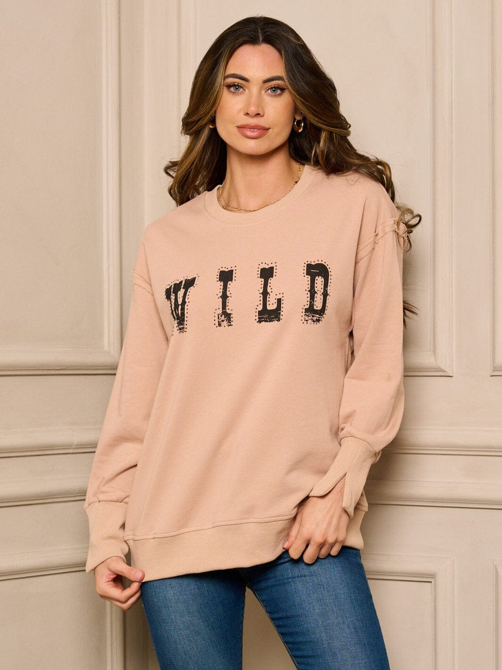 WOMEN'S LONG SLEEVE GRAPHIC PULLOVER SWEATER