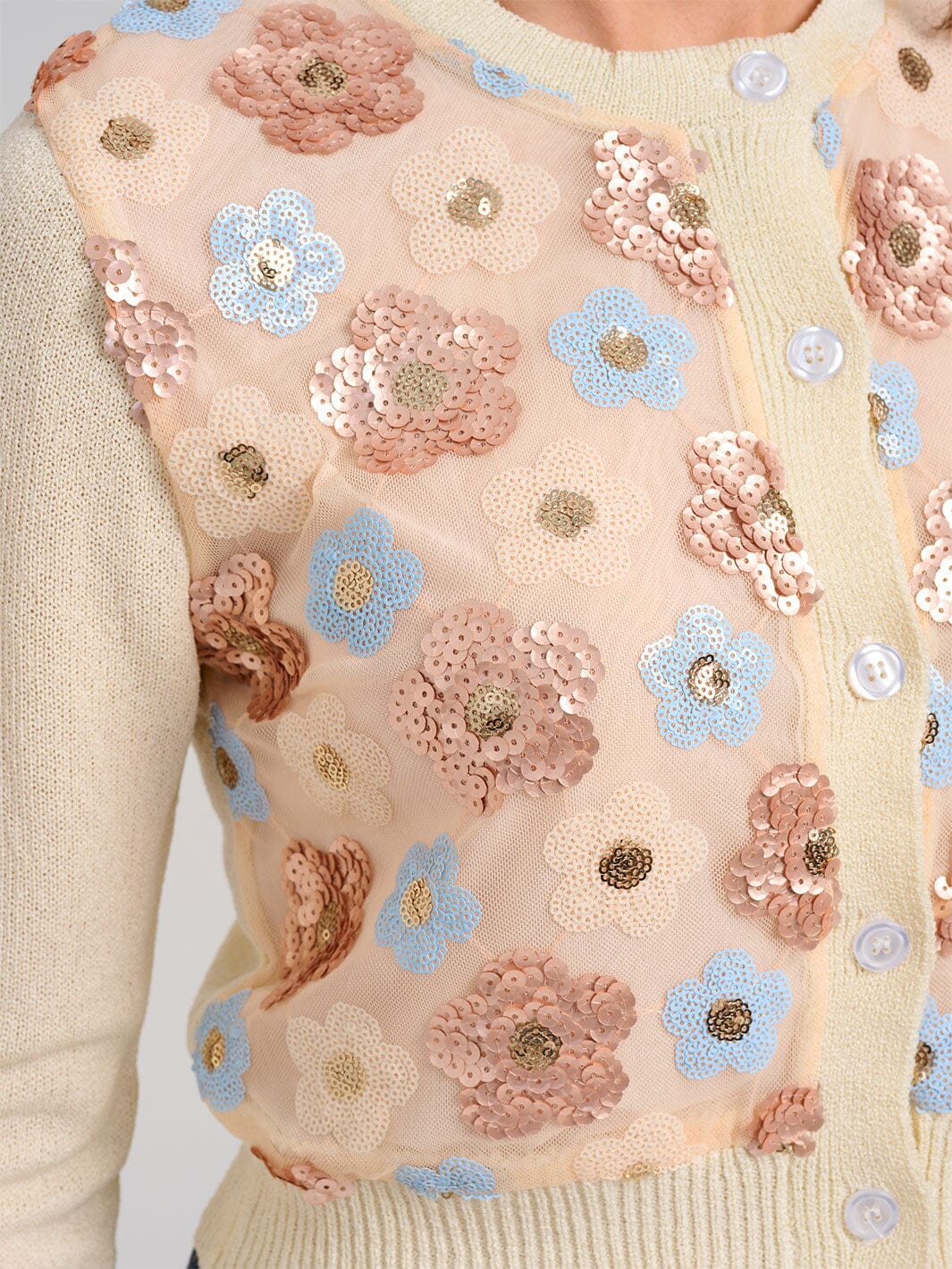 WOMEN'S LONG SLEEVE BUTTON CLOSURE SEQUINS FLORAL SWEATER