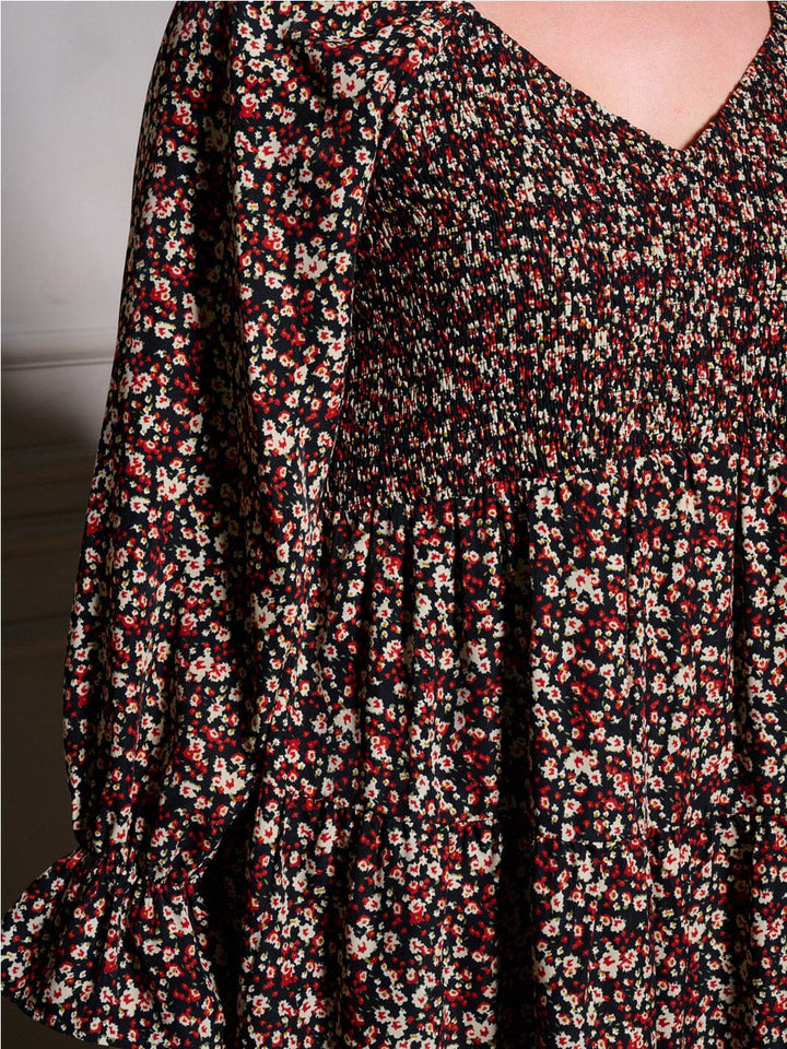 PLUS SIZE LONG SLEEVE V-NECK SMOCK FLORAL MAXI DRESS