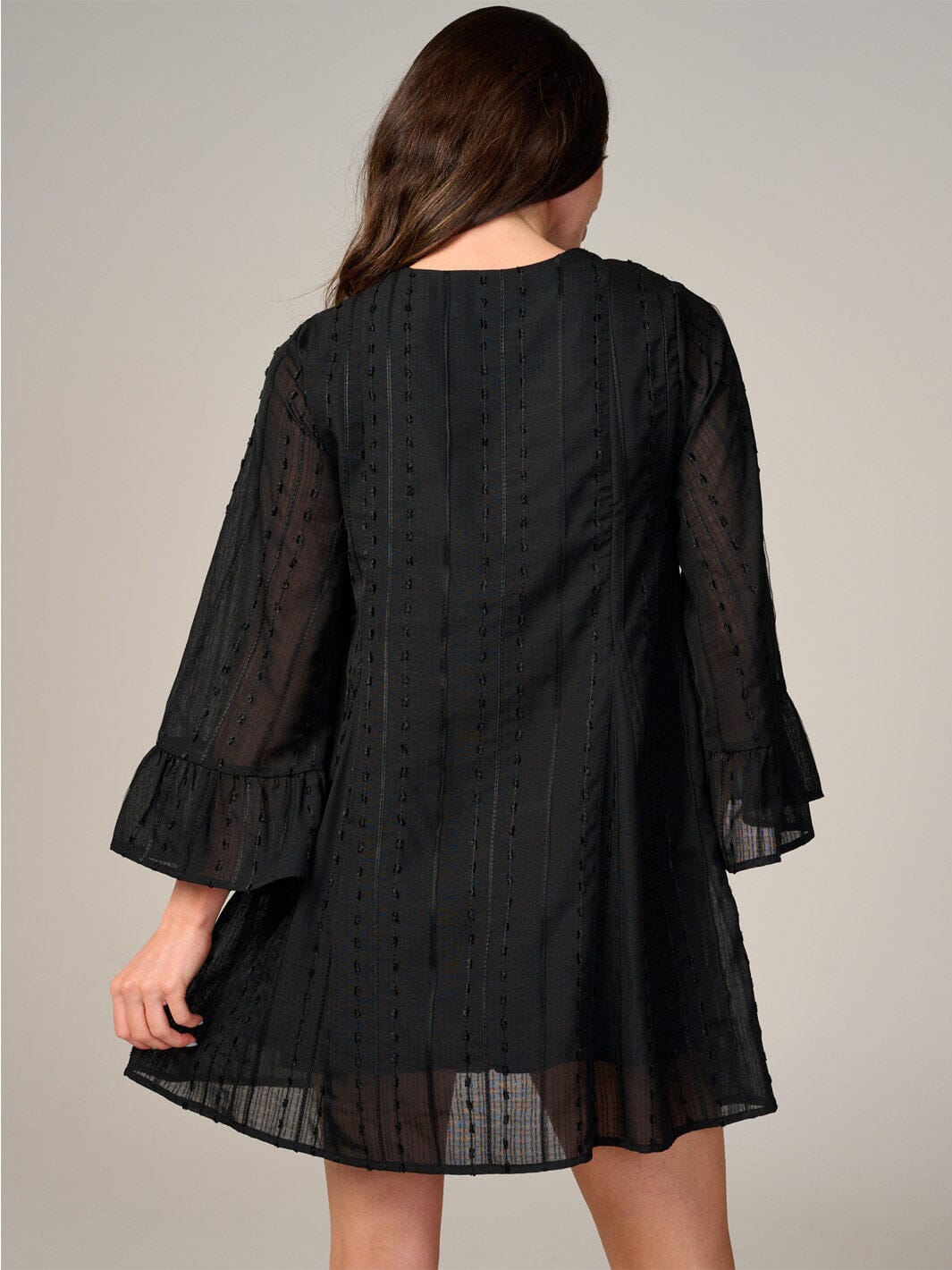 WOMEN'S LONG SLEEVE V-NECK SWISS DETAILED TUNIC MINI DRESS