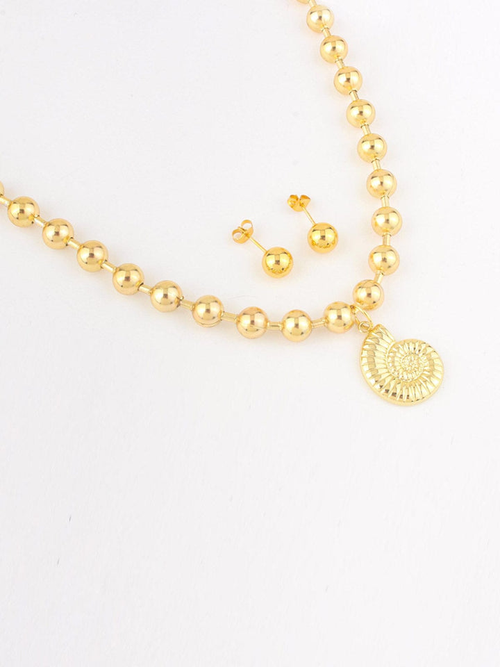 FASHION PEARL EARRINGS & SEA SHELL NECKLACE SET