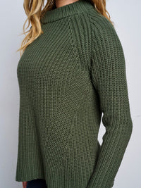 WOMEN'S LONG SLEEVE KNITTED PULLOVER SWEATER