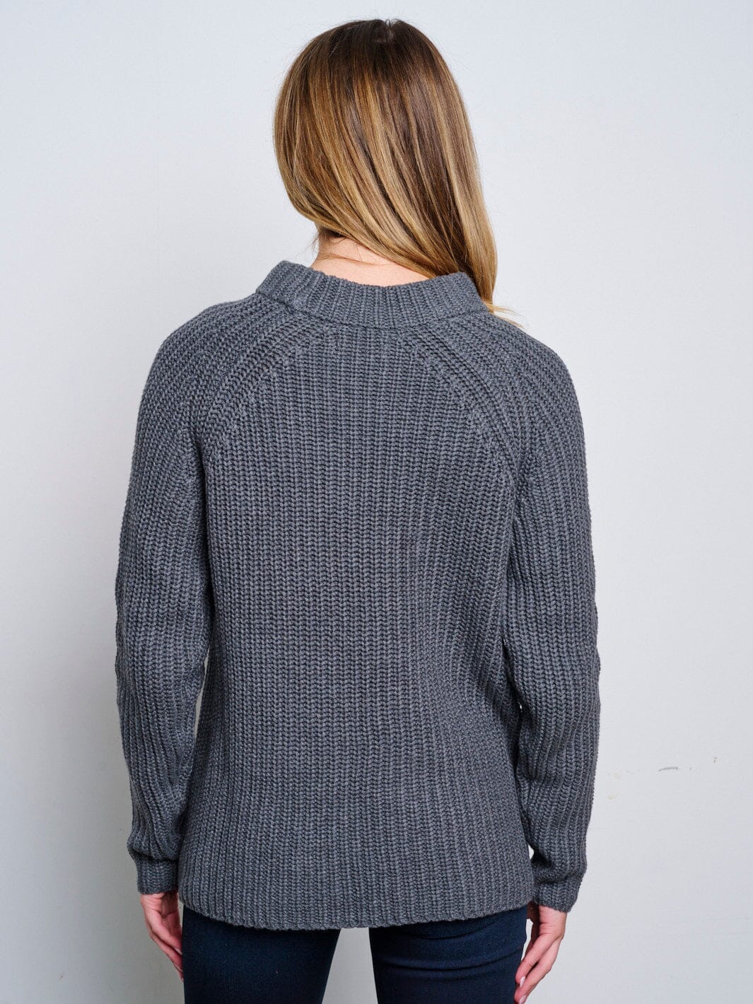 WOMEN'S LONG SLEEVE KNITTED PULLOVER SWEATER