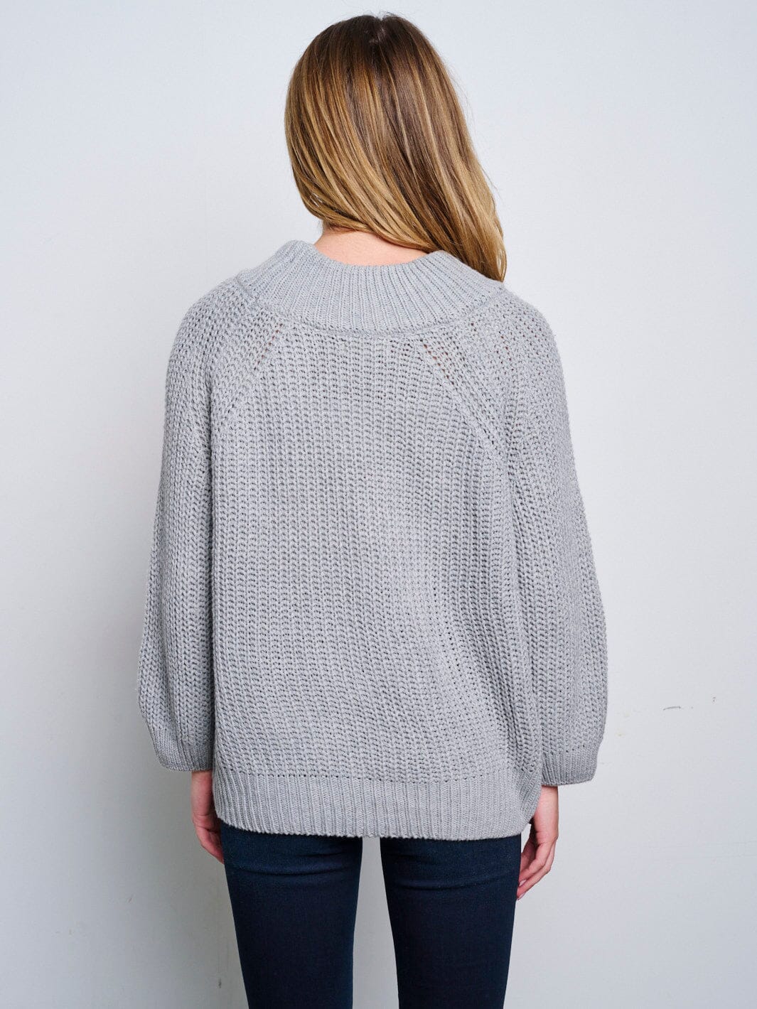 WOMEN'S LONG SLEEVE KNITTED PULLOVER SWEATER