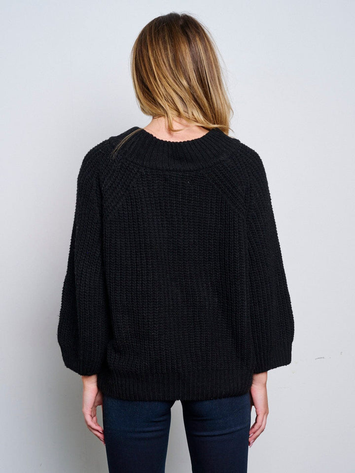 WOMEN'S LONG SLEEVE KNITTED PULLOVER SWEATER