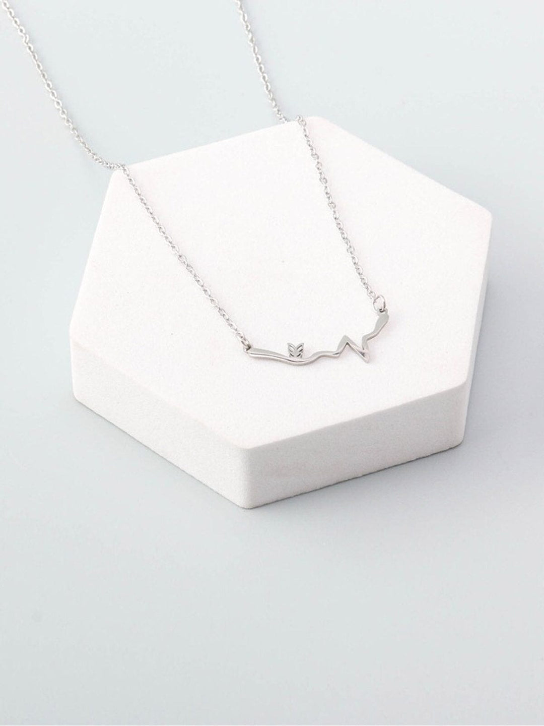WOMEN'S SILVER LIFELINE NECKLACE