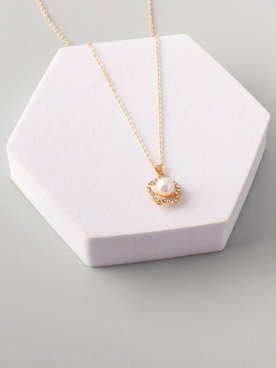 WOMEN'S GOLD & SILVER PEARL NECKLACE