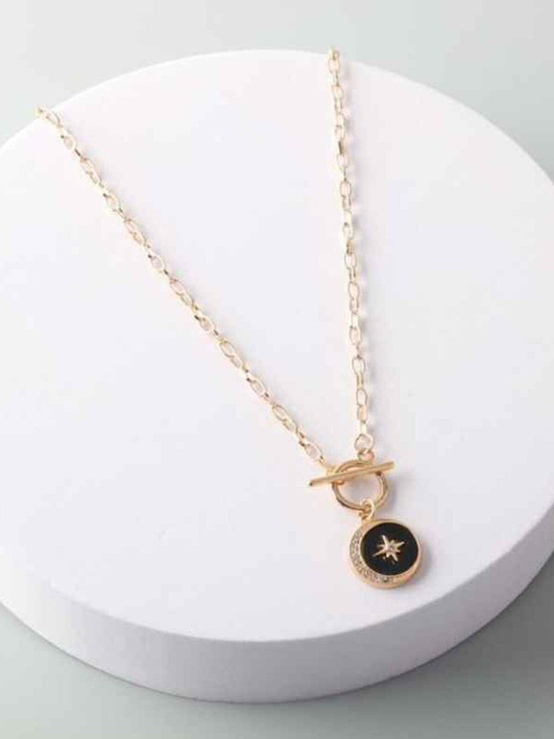 FASHION ASSORTED PENDANT NECKLACE